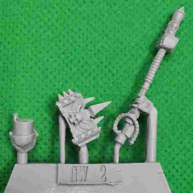 Gabriel Angelos, Chapter Master of the Blood Ravens bits