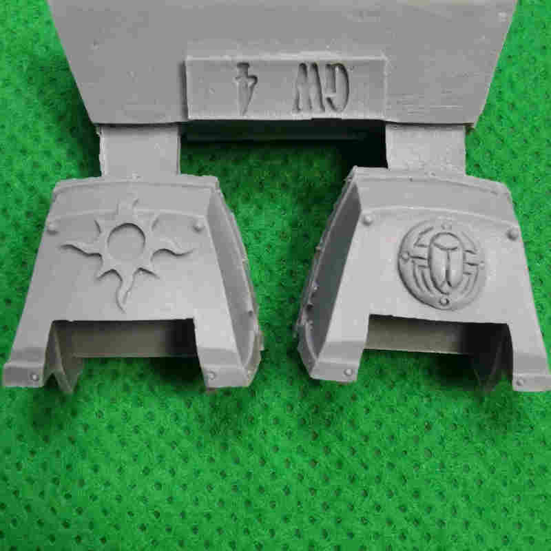 Thousand Sons Contemptor Dreadnought bits 