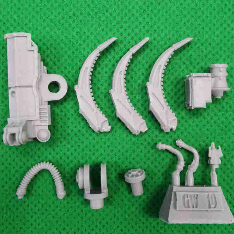 Mechanicum Knight Moirax with Volkite Veuglaire and Gyges Siege Claw bits