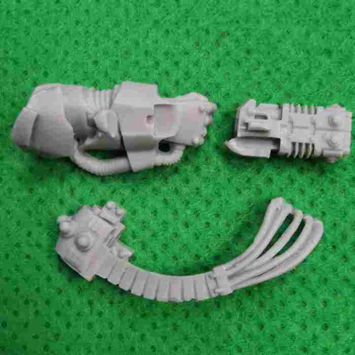 Night Lords Legion Praetor in Tartaros Terminator Armour bits