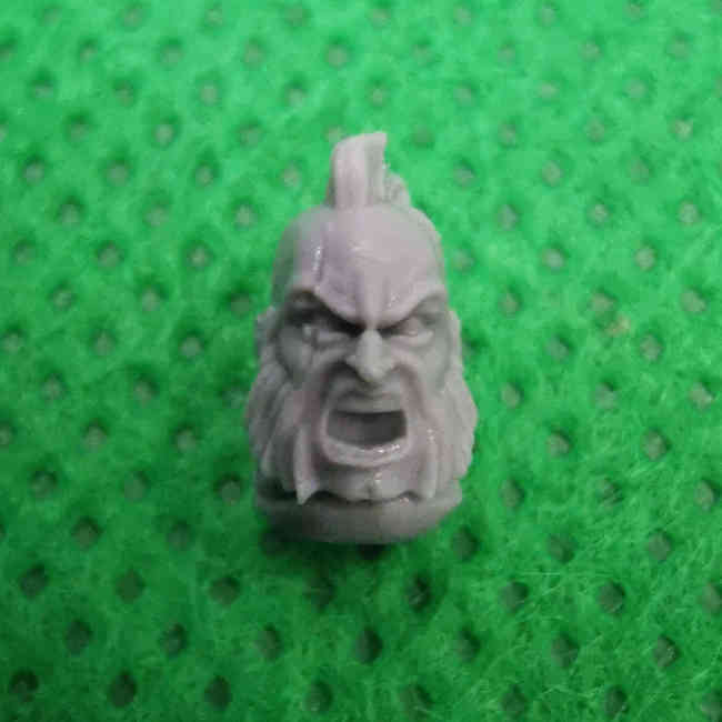 Hvarl Red-Blade, Jarl of the Fourth Great Company bits