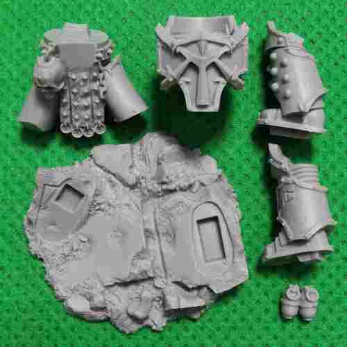 Sons of Horus Legion Praetor bits
