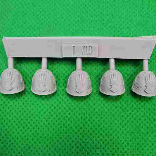 Iron Hands MKVI Shoulder Pads bits