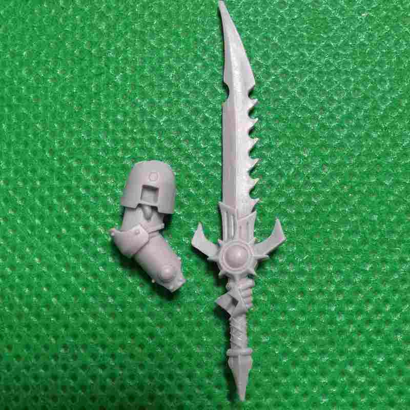 Sons Of Horus Tybalt Marr – Captain Of The 18th Company bits