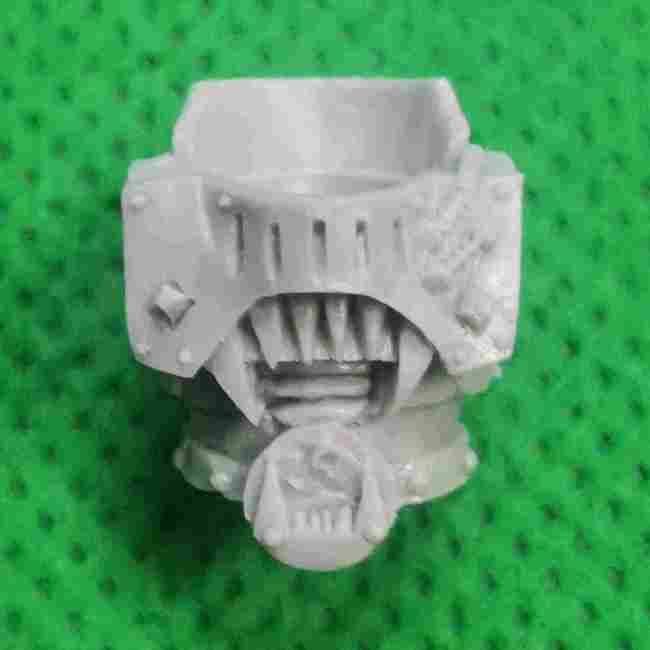 World Eaters MKII Torsos bits