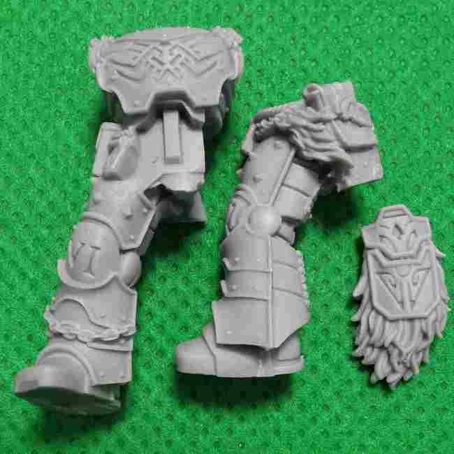 Space Wolves – Legion Praetor bits
