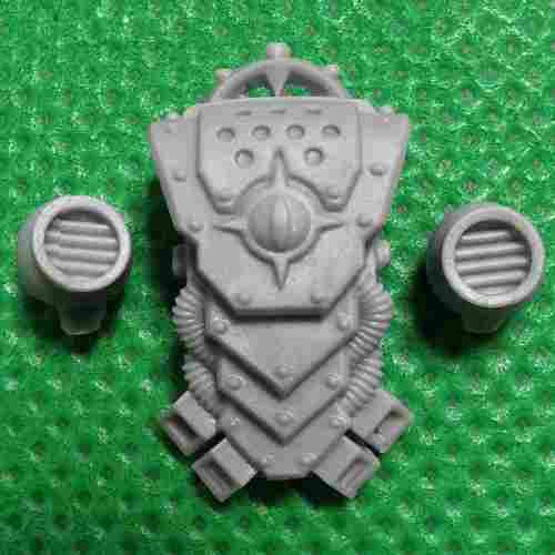 'Little' Horus Aximand – Captain of the 5th Company bits