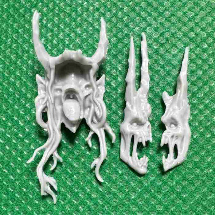 Flesh-Eater Courts Ushoran, Mortarch of Delusion