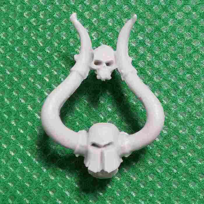 Champion of Chaos with Additional Hand Weapon bits