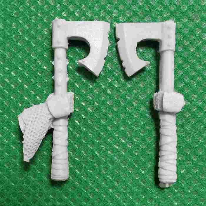 Champion of Chaos with Additional Hand Weapon bits