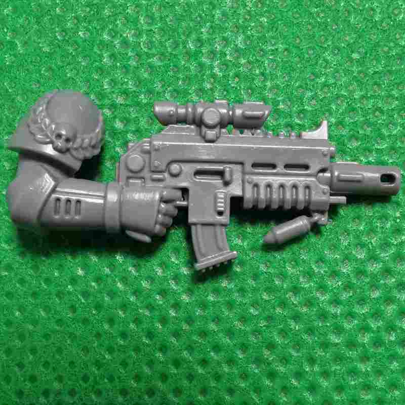 Primaris Captain in Phobos Armour bits