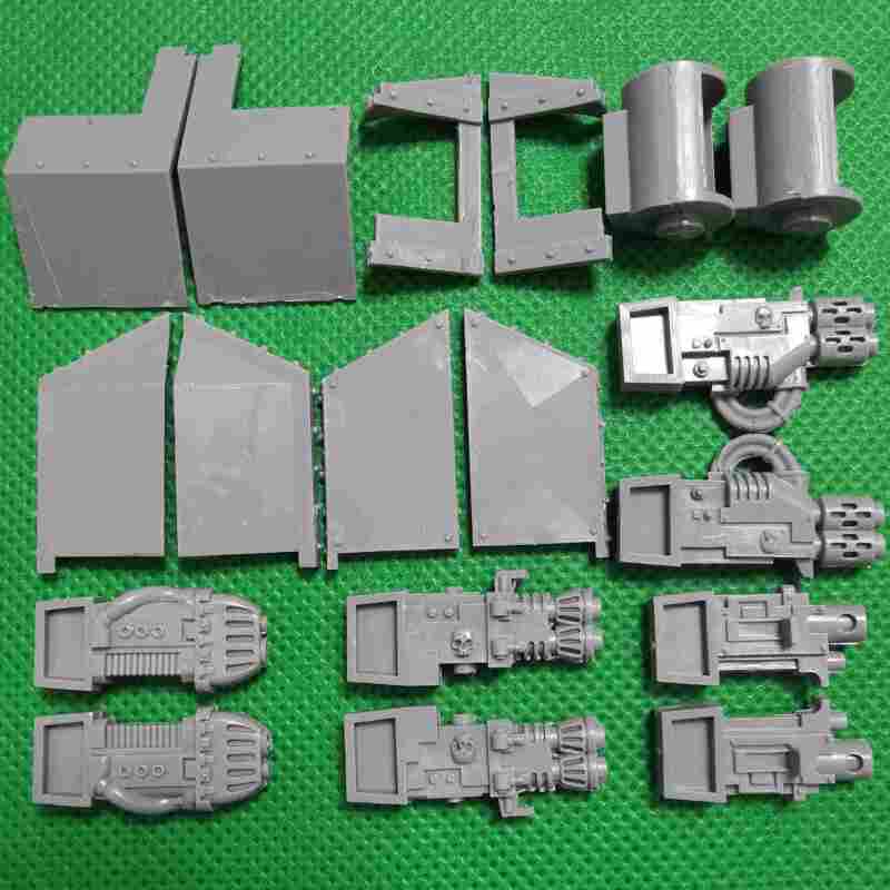 Leman Russ Battle Tank bits