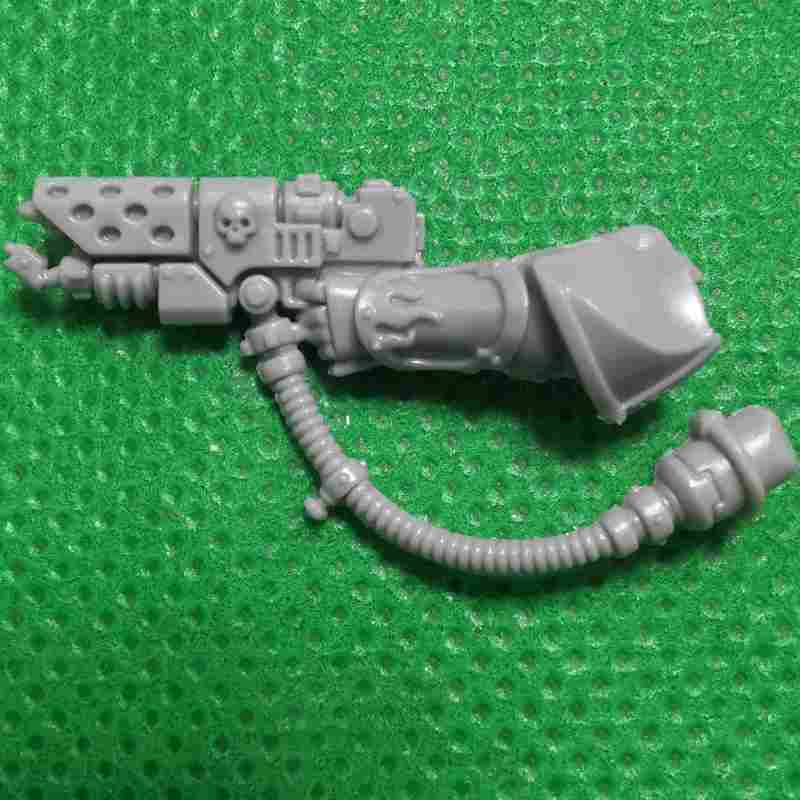 Salamanders Adrax Agatone bits