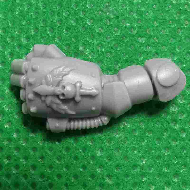 Dark Angels Master Lazarus bits