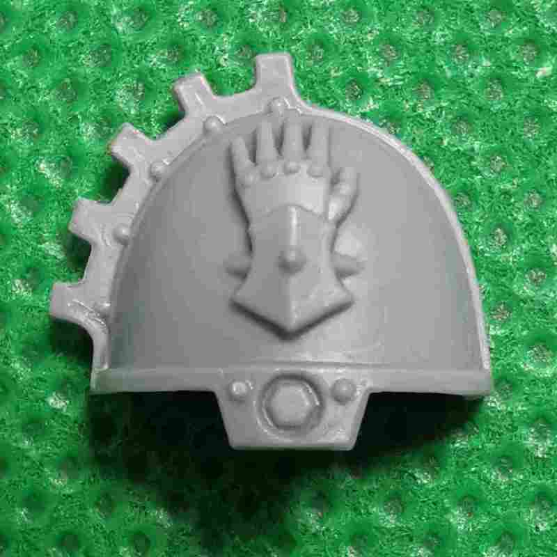 Iron Hands Primaris Upgrades and Transfers bits