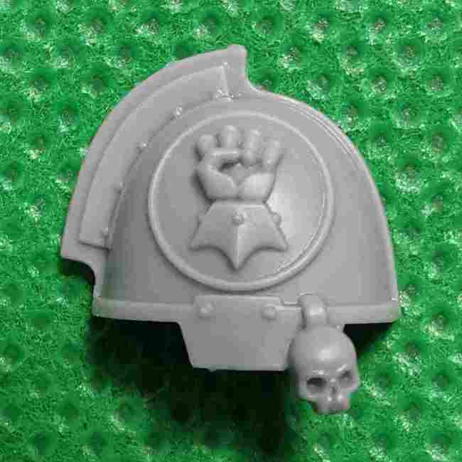Imperial Fists Primaris Upgrades and Transfers bits