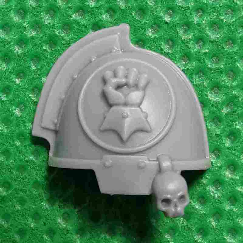 Imperial Fists Primaris Upgrades and Transfers bits