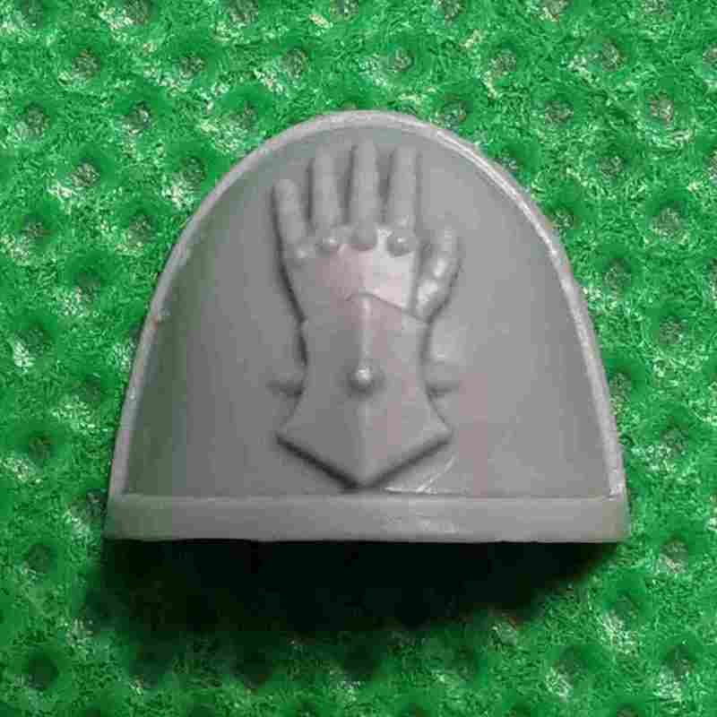 Iron Hands Primaris Upgrades and Transfers bits