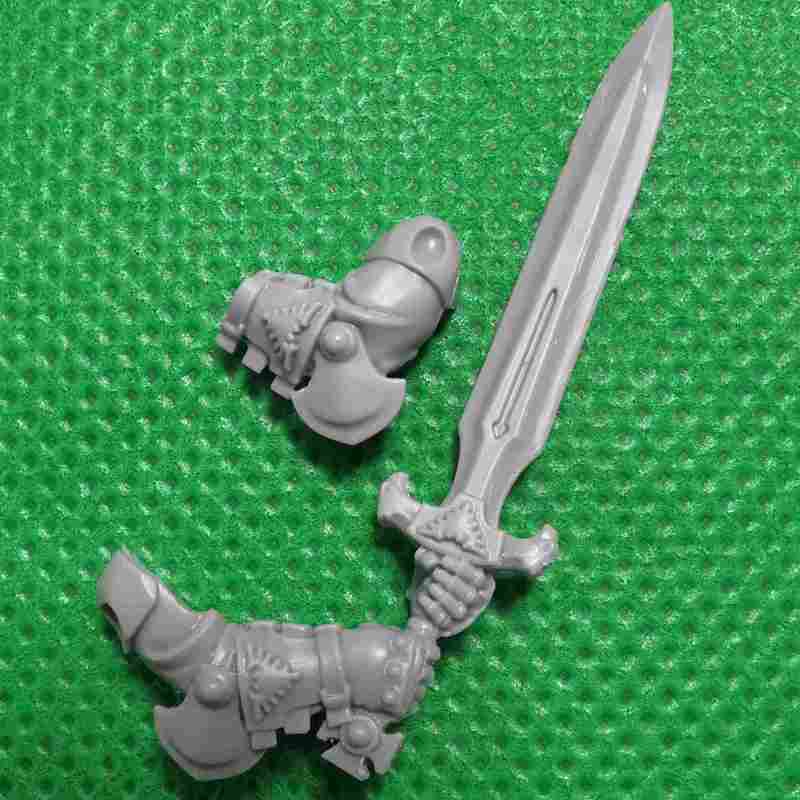 Adeptus Custodes Blade Champion bits