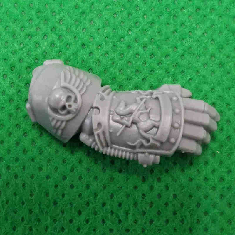 Primaris Captain Messinius bits