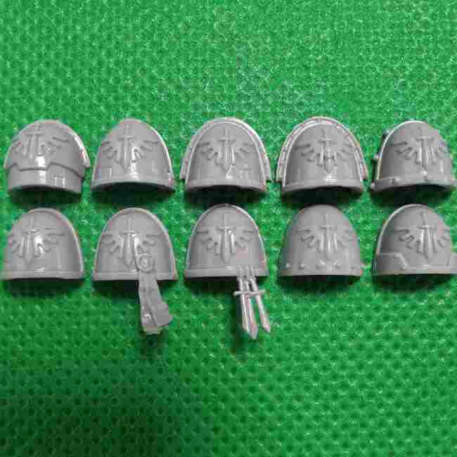 Dark Angels Upgrades bits