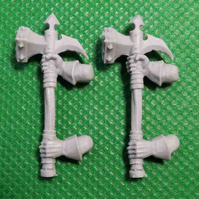 Chaos Warriors Great Weapons Upgrade Set bits