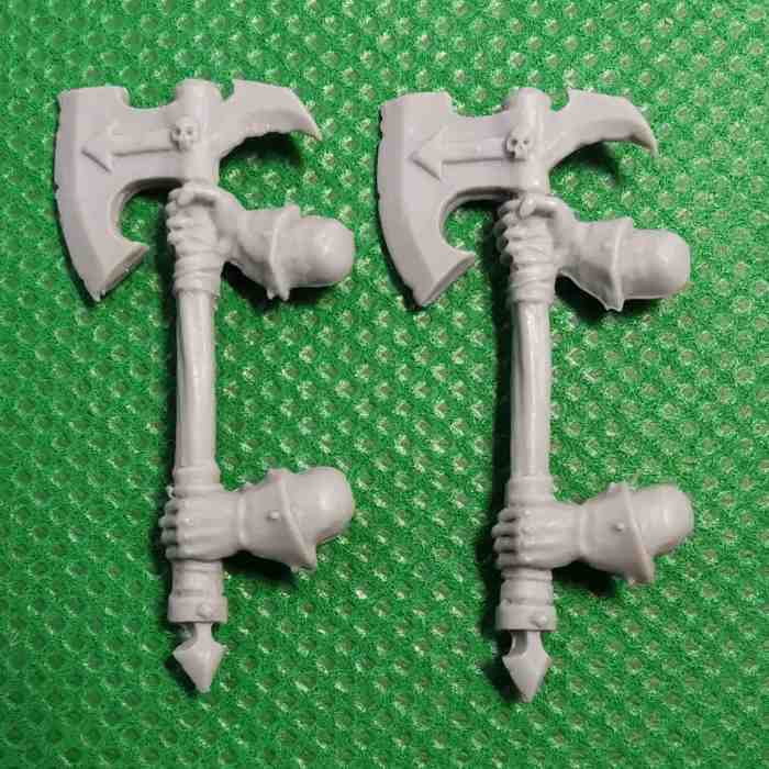 Chaos Warriors Great Weapons Upgrade Set bits