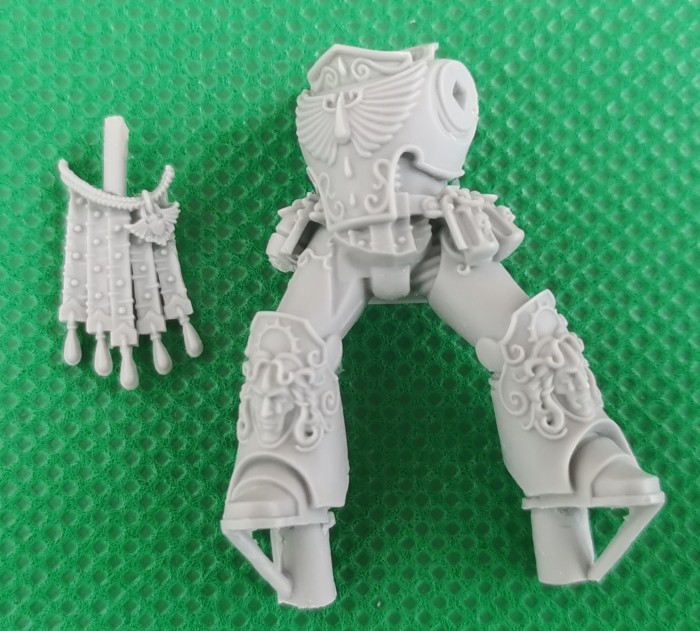 Aster Crohne, the Shroudmaker Bits