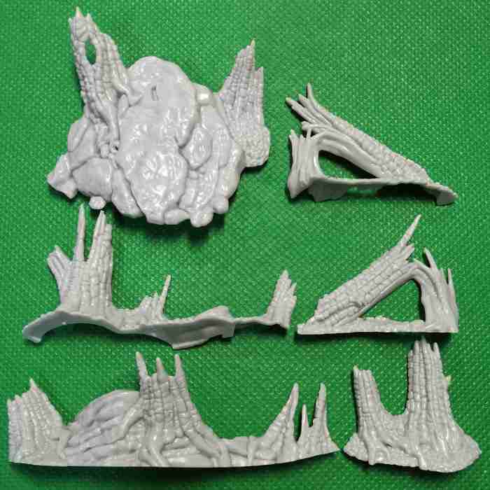 Urak Taar the First Daemonsmith Bits