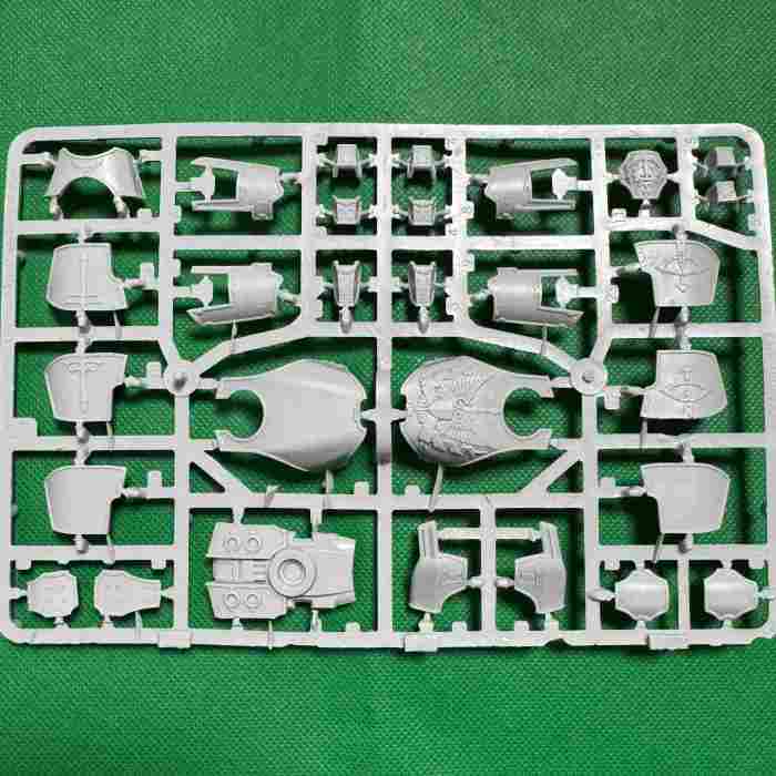 Adeptus Titanicus Reaver Battle Titan with Melta Cannon and Chainfist