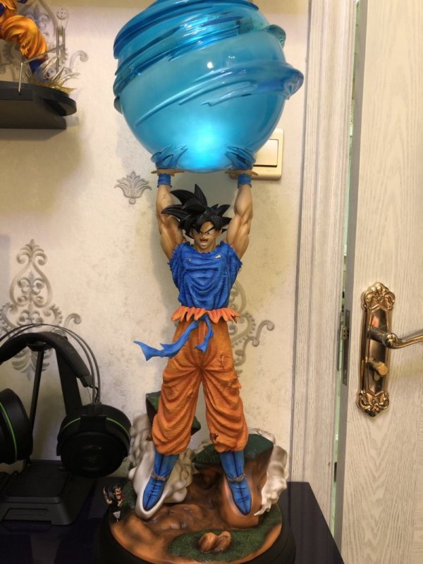 【In Stock】Temple Studio Dragon Ball Z Goku Genkidama Resin Statue