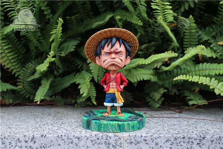 Pre order】Emoji Studio One Piece Unhappy Luffy Resin Statue Deposit