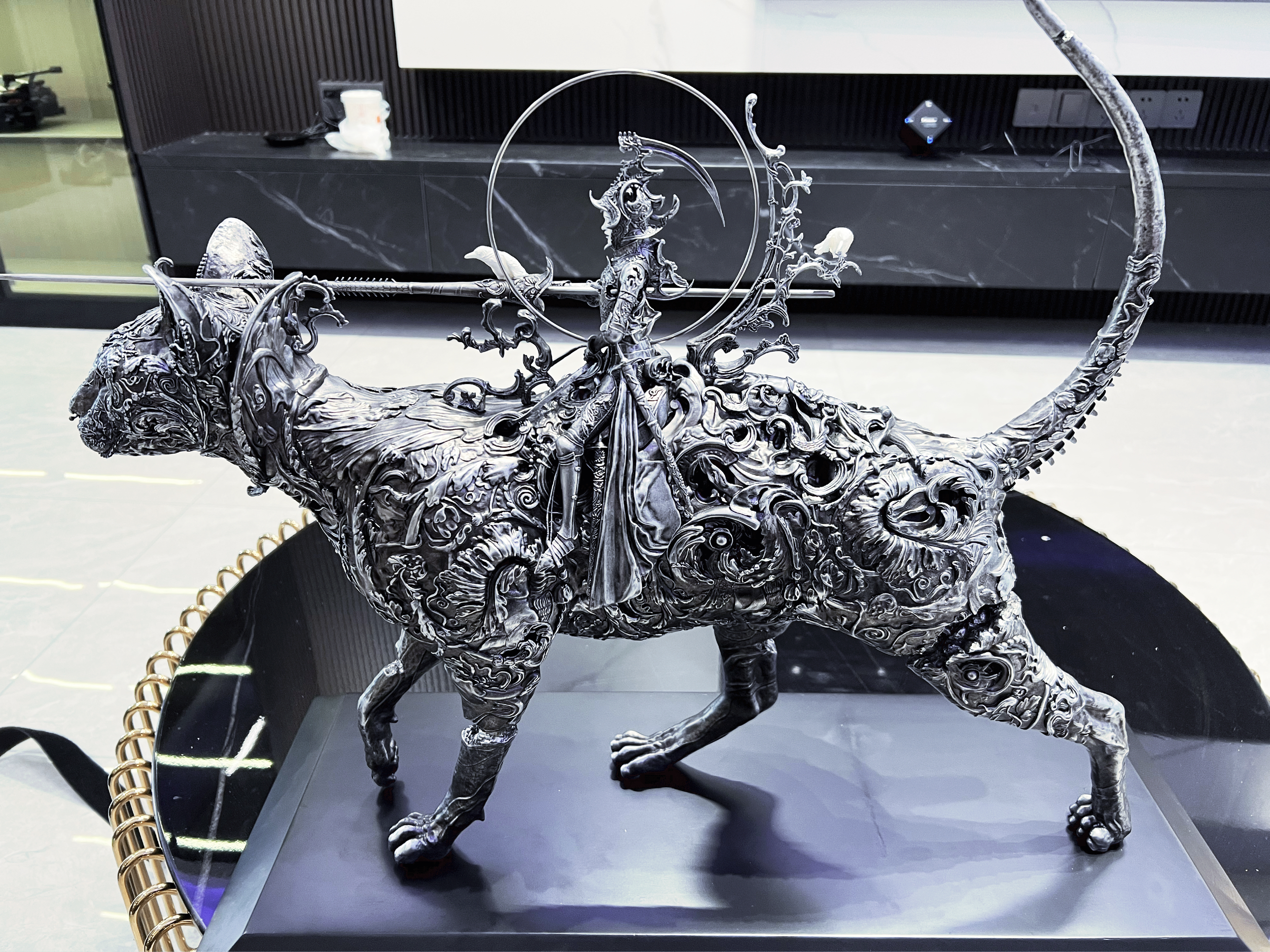 In EIN Sphinx Rider Statue NekroXIII Ein EinStudio Painted PU | 未