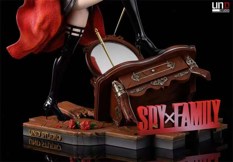 【In Stock】UND Studio SPY×FAMILY Yor Forger 1/4 Resin Statue