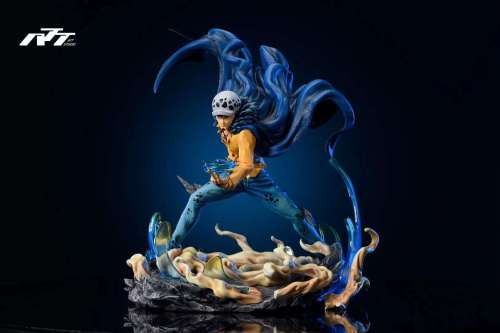 【Pre order】Att Studios One Piece Trafalgar Law Resin statue