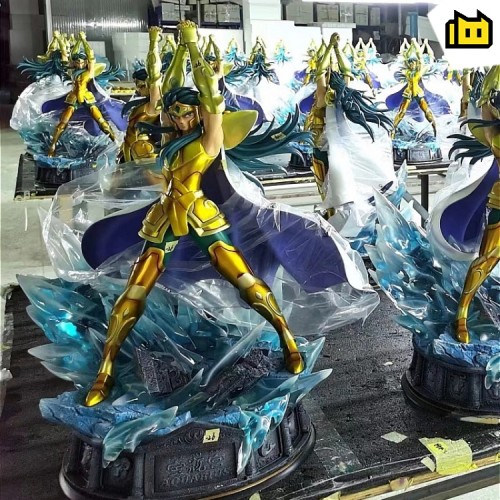 【In Stock】Soul Wing Studio Saint Seiya Gold Saint aquarius Camus 1/4 Resin statue (Copyright)