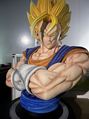 【Pre order】QD Studio Gogeta&Vegetto 1/1 Bust with LED