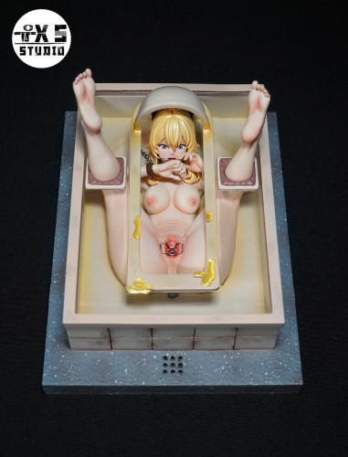 【In Stock】T.X.S Studio 1/6 R18 Squatting pan girl