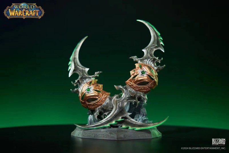 【Pre order】BLIZZARD ENTERTAINMENT Blizzard World of Warcraft Warglaive of Azzinoth