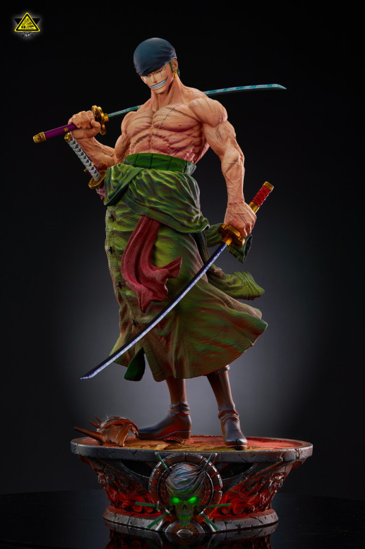 【Pre order】Super Bomb Studio POP & 1/4 Zoro