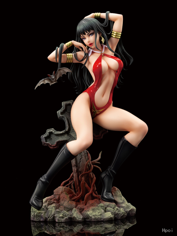 【Pre order】KOTOBUKIYA 1/7 PVC Vampirella (Copyright)