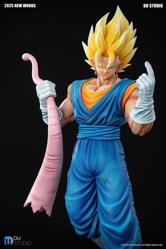 【In Stock】DU Studio 1/6 & 1/4 Dragon Ball Vegito with LED