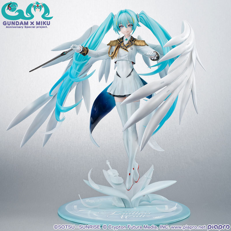 【Pre order】MegaHouse 1/7 PVC Hatsune Miku Wing Gundam Zero EW (Copyright)