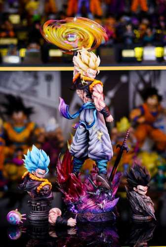 【Pre order】YunQi Studio 1/6 Dragon Ball Gogeta