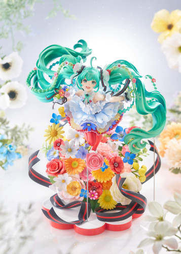 【Pre order】GSC Studio 1/7 PVC Miku Hatsune (Copyright)