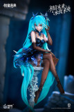 【Pre order】Unique Art Studio 1/6 PVC Hatsune Miku (Copyright)