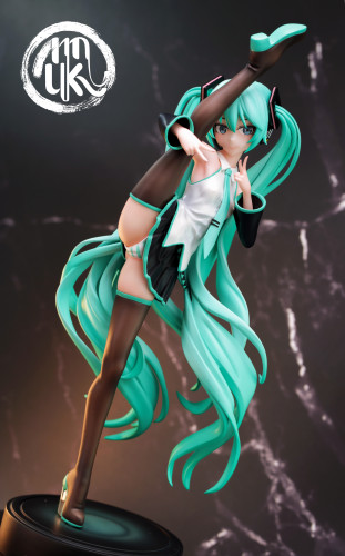 【Pre order】MoKu Studio 1/6 & 1/4 Hatsune Miku