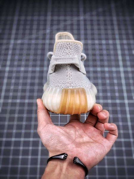 adidas Yeezy Boost 350 V2 Sesame