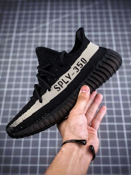 adidas Yeezy Boost 350 V2 Core Black White