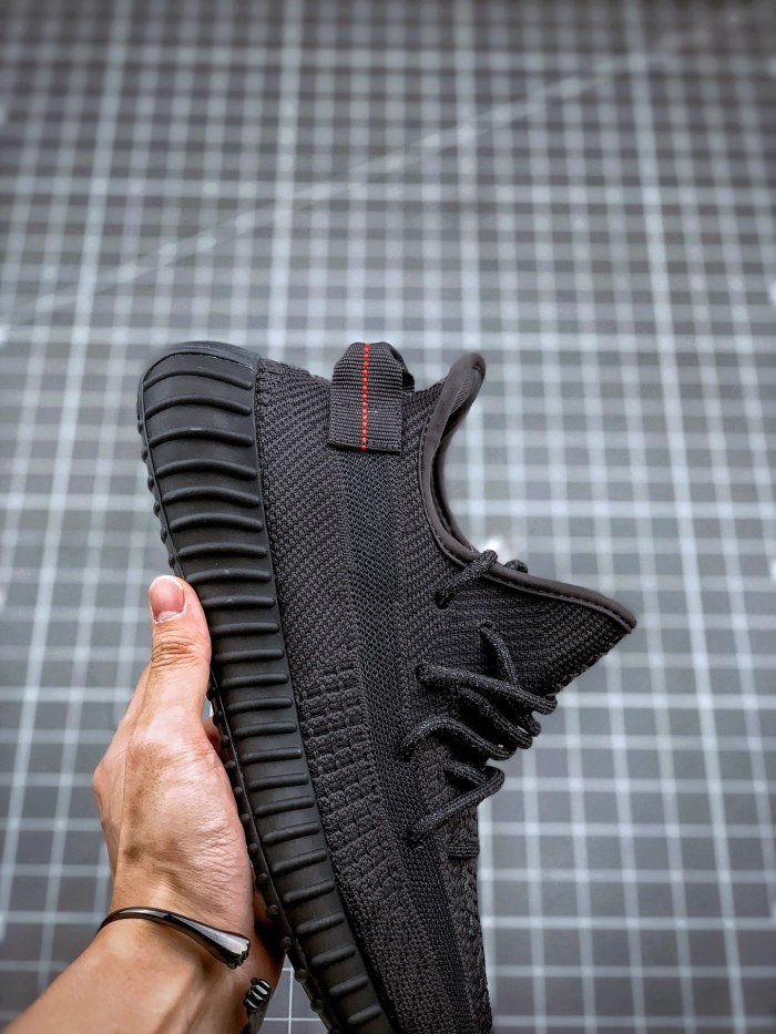 adidas Yeezy Boost 350 V2 Black (Non-Reflective)
